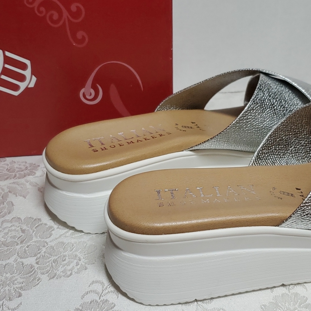 💞Italian Shoemakers Eclipse Sandals, 9 - Picture 5 of 11